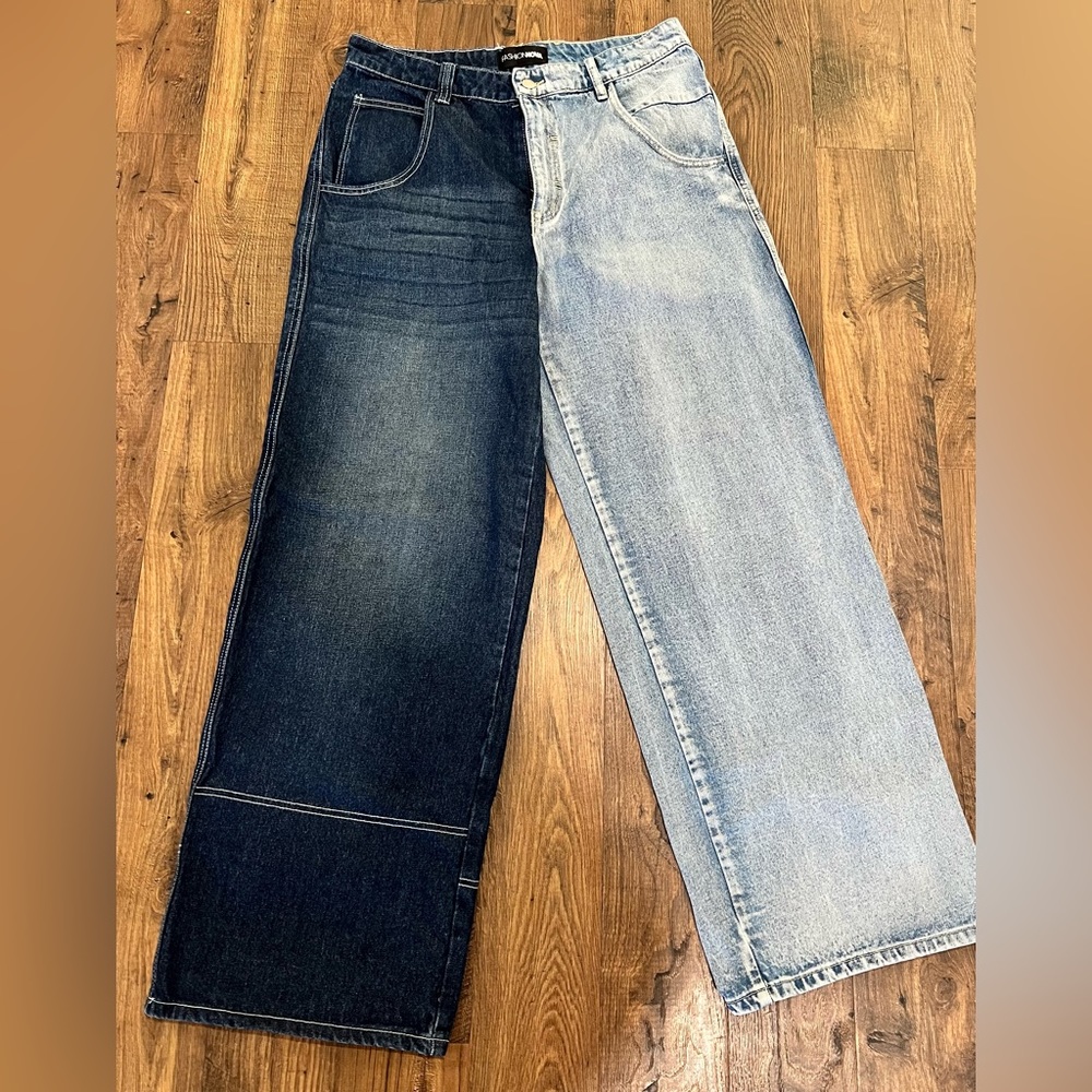 NWT Fashion Nova Two Tone Dark/Light Denim Wide Leg Jeans Size 13